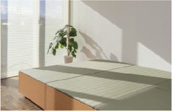 畳コーナーがある住宅のリビング